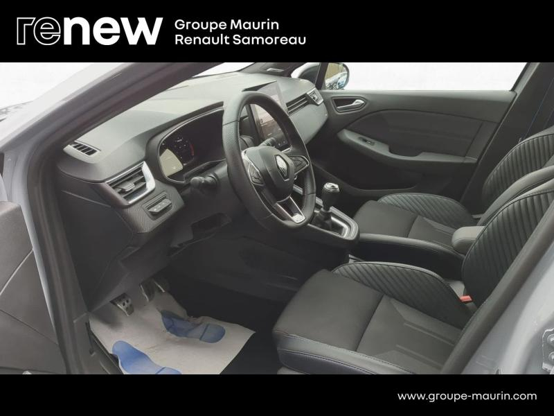 Photo 19 de l’annonce de RENAULT Clio d’occasion à vendre à SAMOREAU