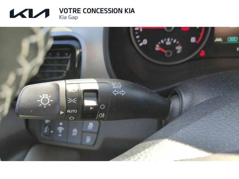 Photo 11 de l’annonce de KIA Stonic d’occasion à vendre à GAP