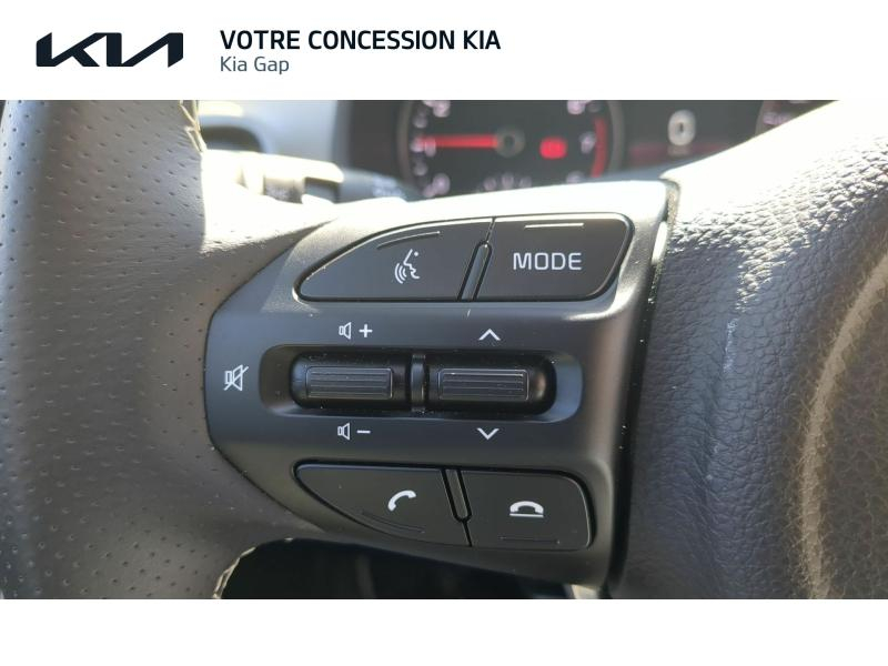 Photo 12 de l’annonce de KIA Stonic d’occasion à vendre à GAP