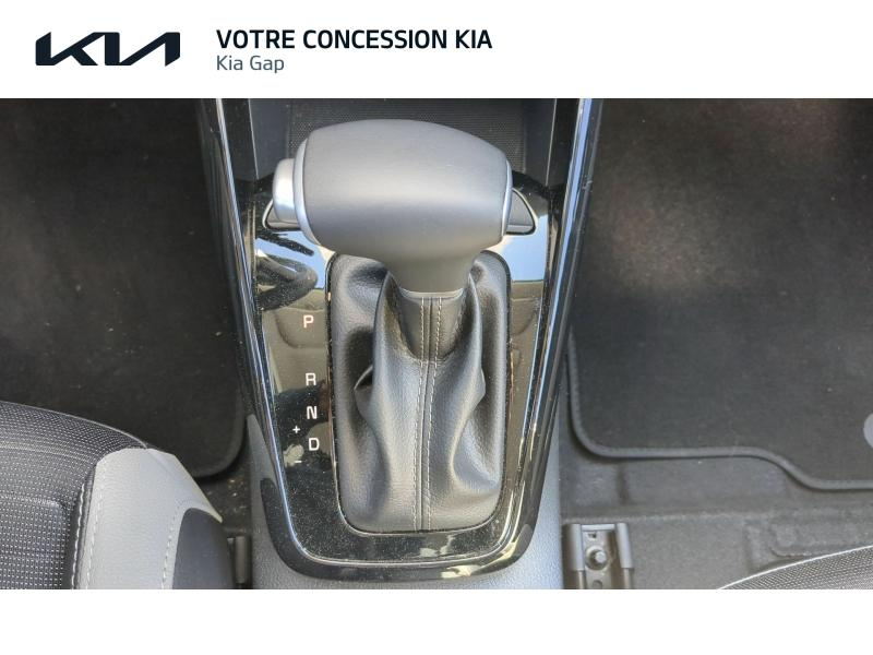 Photo 17 de l’annonce de KIA Stonic d’occasion à vendre à GAP