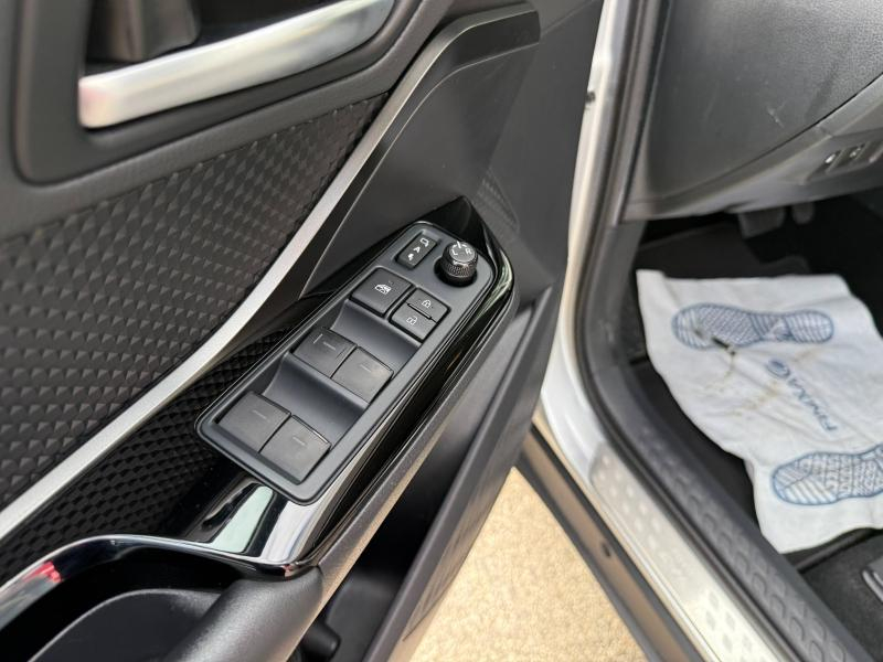 Photo 13 de l’annonce de TOYOTA C-HR d’occasion à vendre à NARBONNE