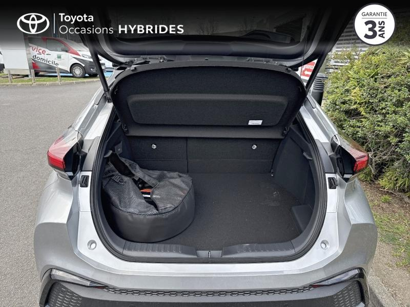 Photo 10 de l’annonce de TOYOTA C-HR d’occasion à vendre à AUBIÈRE