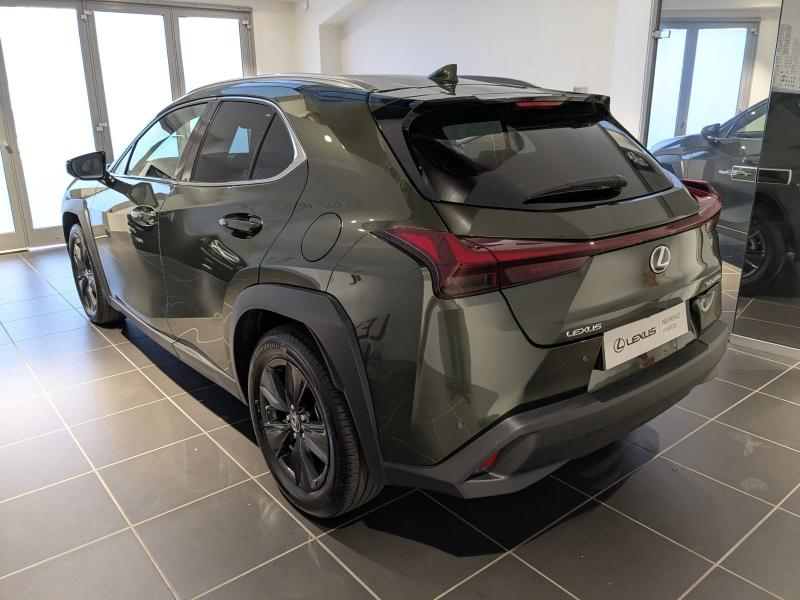 Photo 12 de l’annonce de LEXUS UX d’occasion à vendre à AUBIÈRE