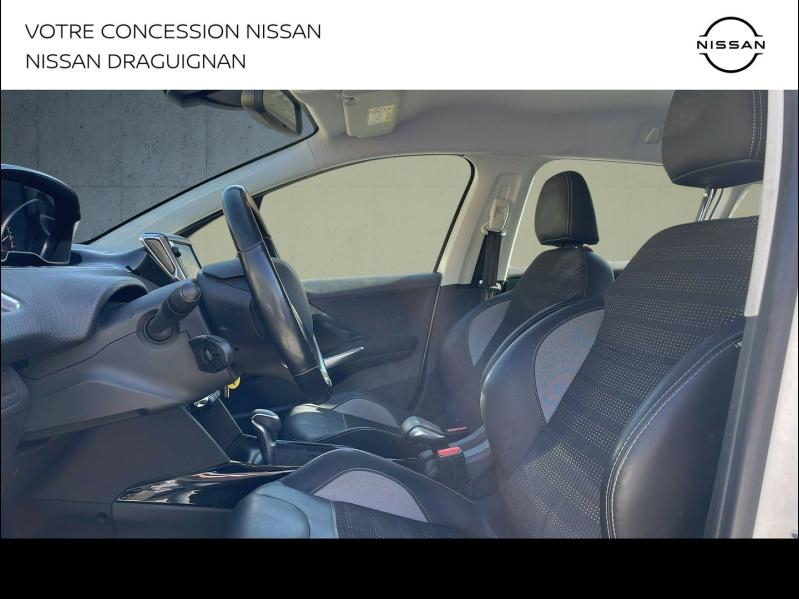 Photo 10 de l’annonce de PEUGEOT 2008 d’occasion à vendre à FRÉJUS