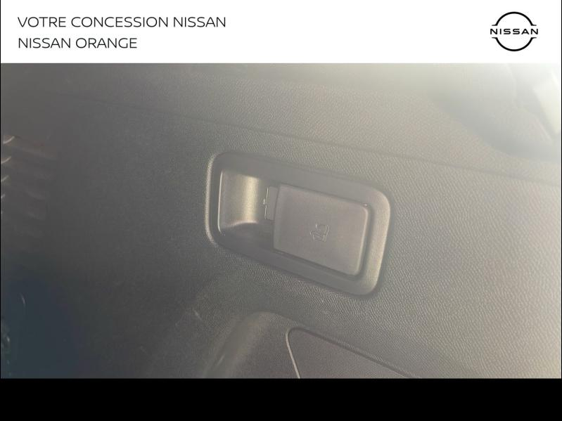Photo 17 de l’annonce de PEUGEOT 3008 d’occasion à vendre à BOLLÈNE