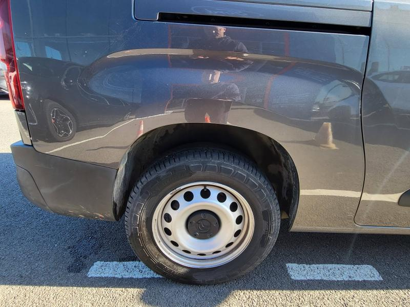 Photo 13 de l’annonce de CITROEN Berlingo Van VUL d’occasion à vendre à FRÉJUS