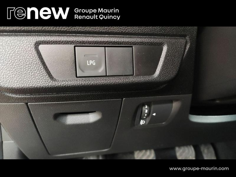 Photo 15 de l’annonce de DACIA Sandero d’occasion à vendre à QUINCY-SOUS-SÉNART