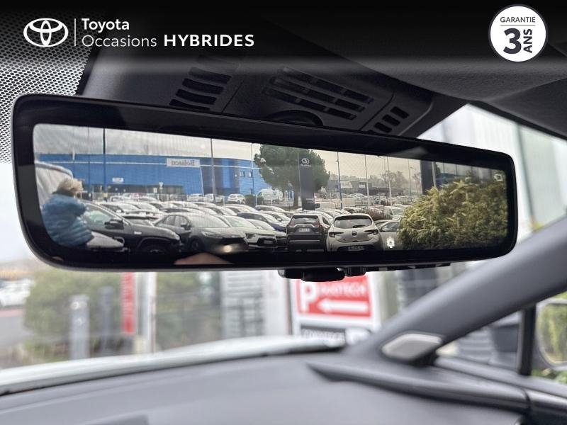 Photo 17 de l’annonce de TOYOTA C-HR d’occasion à vendre à AUBIÈRE
