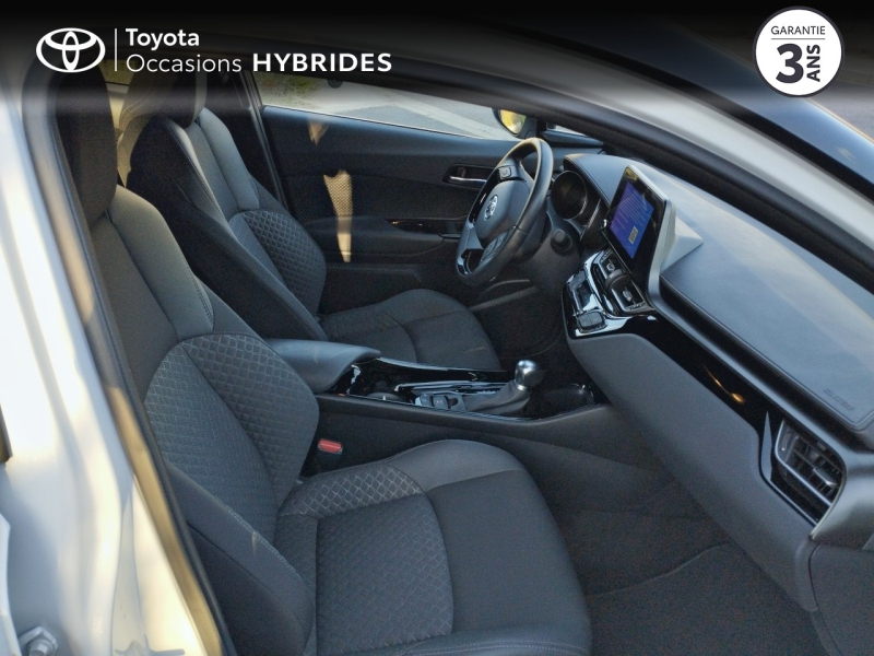 Photo 6 de l’annonce de TOYOTA C-HR d’occasion à vendre à LE CRÈS