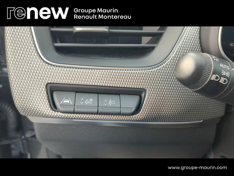 Photo 20 de l’annonce de RENAULT Arkana d’occasion à vendre à VARENNES SUR SEINE