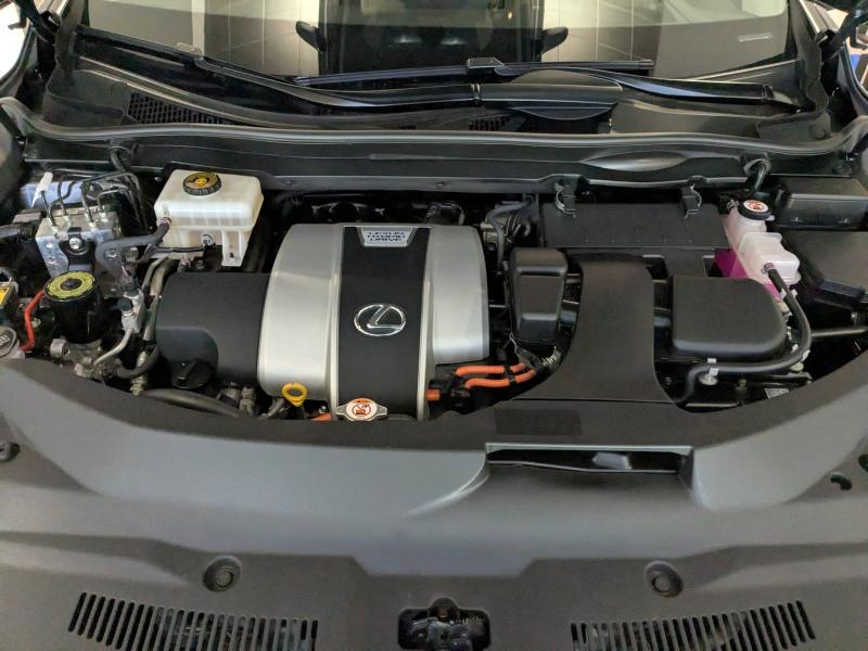 Photo 18 de l’annonce de LEXUS RX d’occasion à vendre à AUBIÈRE