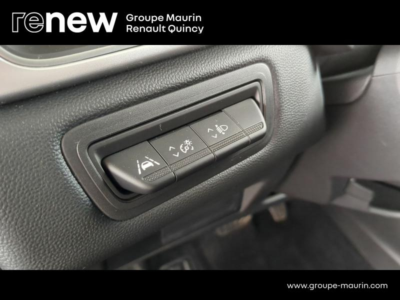 Photo 15 de l’annonce de RENAULT Captur d’occasion à vendre à QUINCY-SOUS-SÉNART