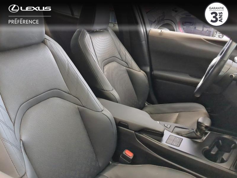 Photo 6 de l’annonce de LEXUS UX d’occasion à vendre à LATTES