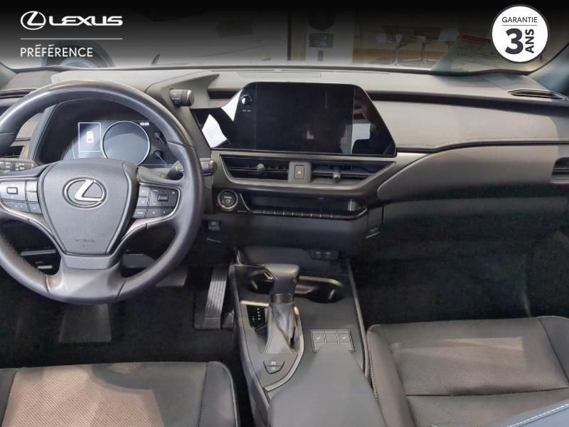 Photo 8 de l’annonce de LEXUS UX d’occasion à vendre à LATTES