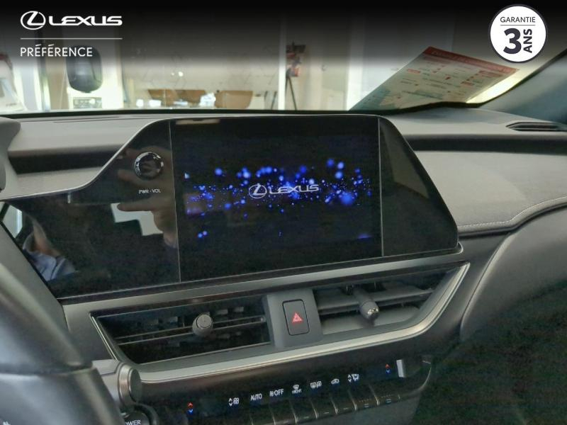 Photo 15 de l’annonce de LEXUS UX d’occasion à vendre à LATTES