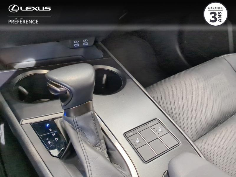 Photo 18 de l’annonce de LEXUS UX d’occasion à vendre à LATTES