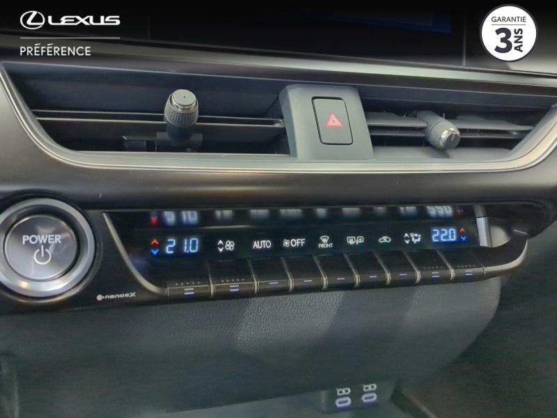 Photo 19 de l’annonce de LEXUS UX d’occasion à vendre à LATTES