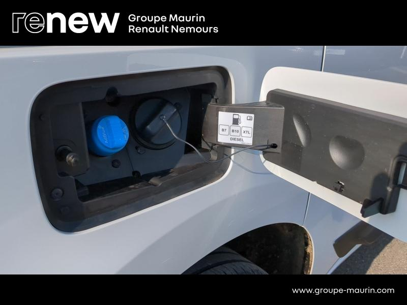 Photo 10 de l’annonce de RENAULT Kangoo Van d’occasion à vendre à SAINT PIERRE LES NEMOURS