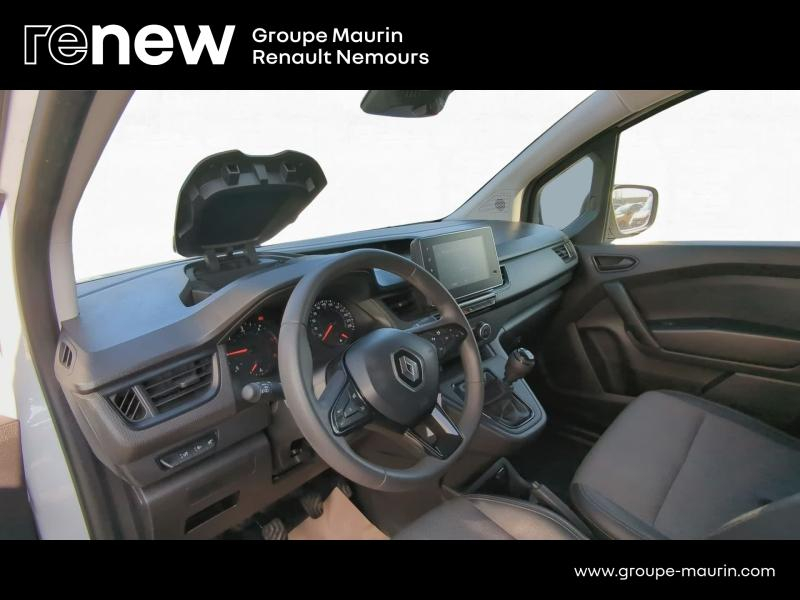 Photo 15 de l’annonce de RENAULT Kangoo Van d’occasion à vendre à SAINT PIERRE LES NEMOURS