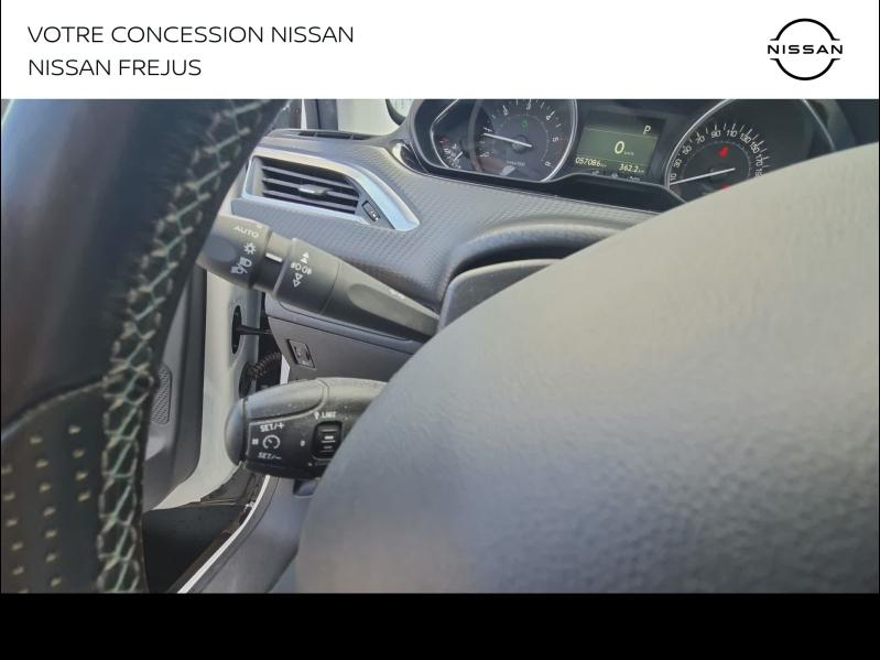 Photo 19 de l’annonce de PEUGEOT 2008 d’occasion à vendre à FRÉJUS