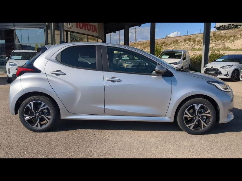 Photo 7 de l’annonce de TOYOTA Yaris d’occasion à vendre à ARLES