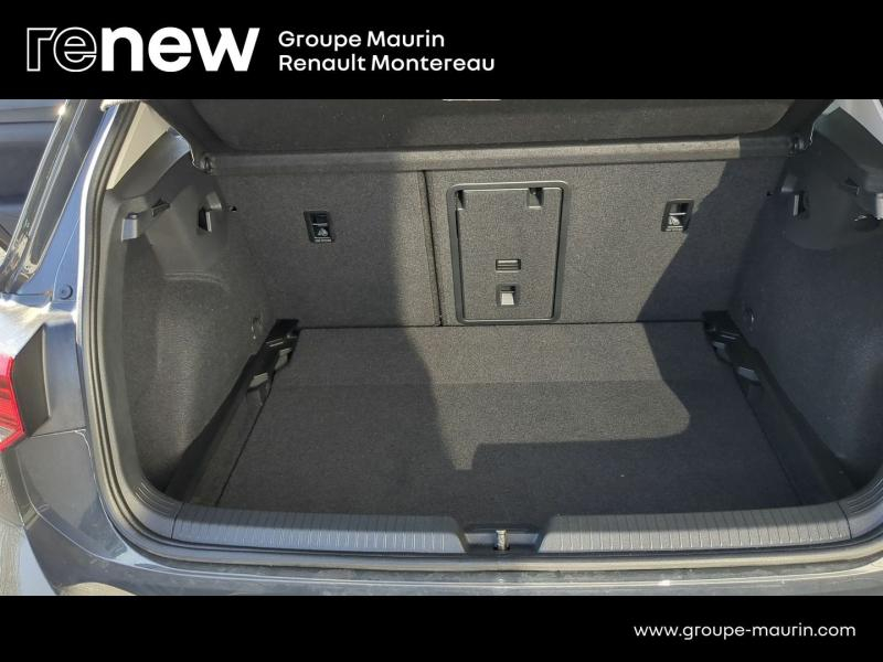 Photo 13 de l’annonce de VOLKSWAGEN Golf d’occasion à vendre à VARENNES SUR SEINE