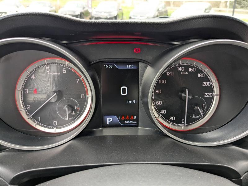 Photo 11 de l’annonce de SUZUKI Swift d’occasion à vendre à GAP
