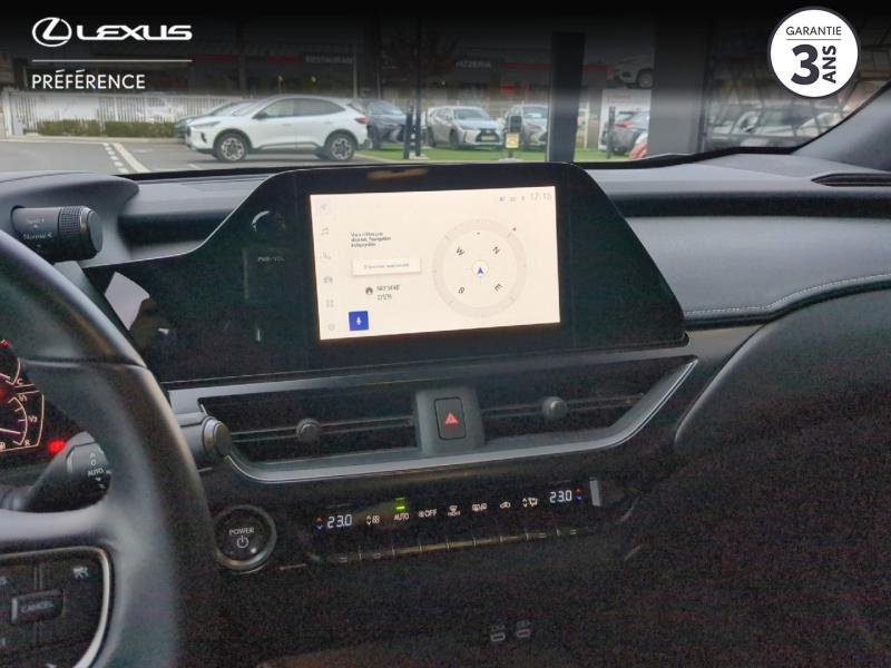 Photo 17 de l’annonce de LEXUS UX d’occasion à vendre à LATTES