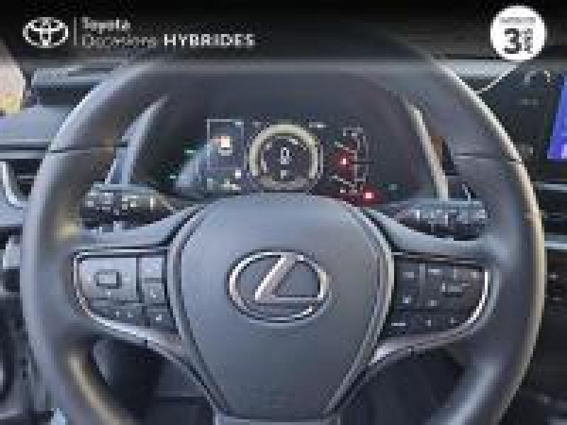 Photo 9 de l’annonce de LEXUS UX d’occasion à vendre à LATTES