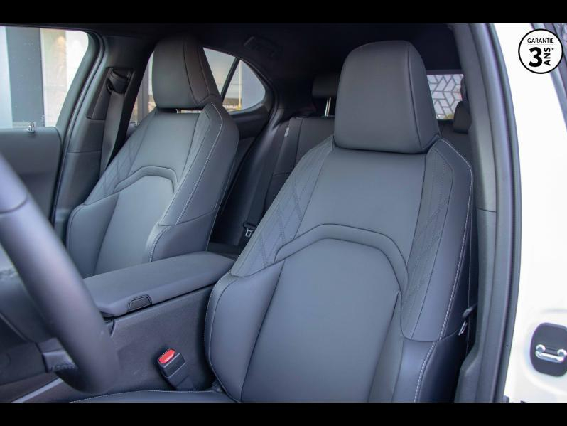 Photo 14 de l’annonce de LEXUS UX d’occasion à vendre à LATTES