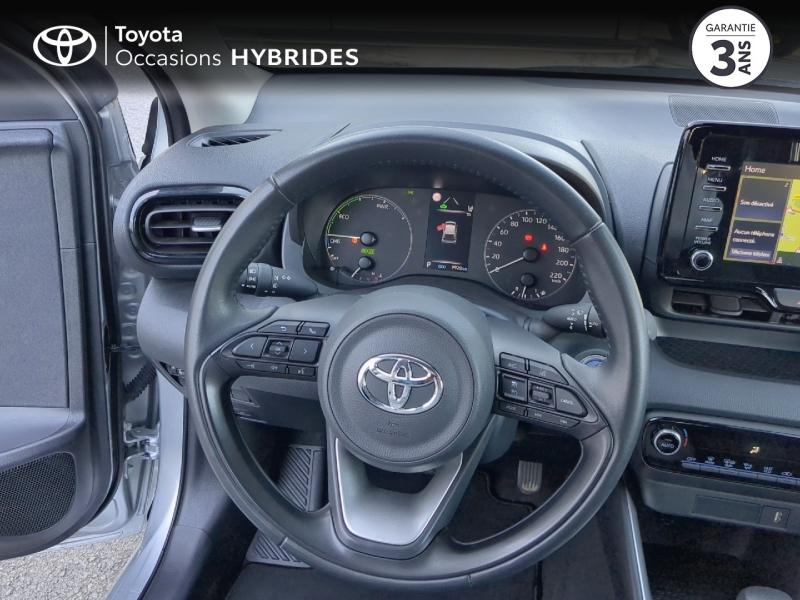 Photo 9 de l’annonce de TOYOTA Yaris d’occasion à vendre à NÎMES