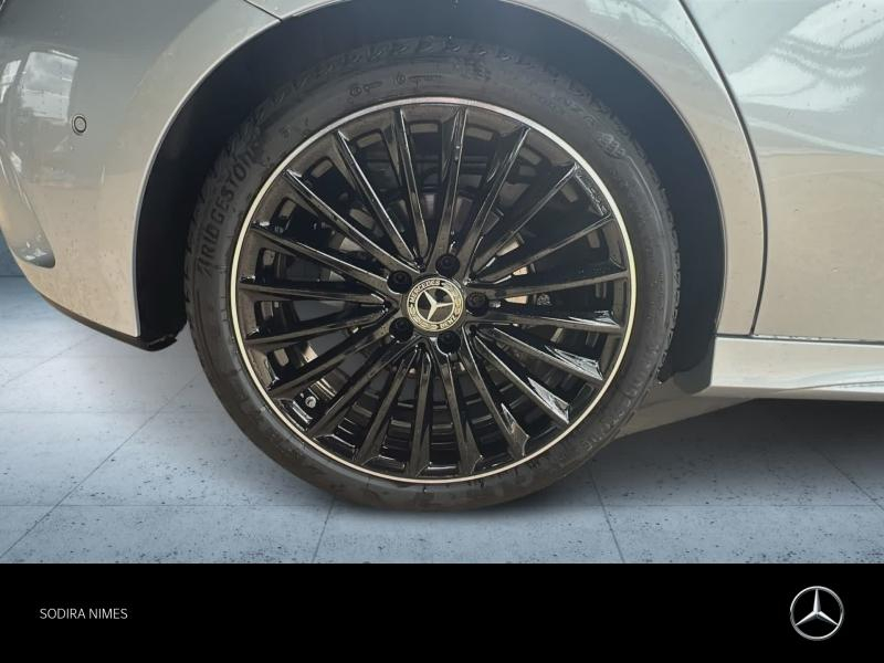 Photo 6 de l’annonce de MERCEDES-BENZ Classe A d’occasion à vendre à NIMES