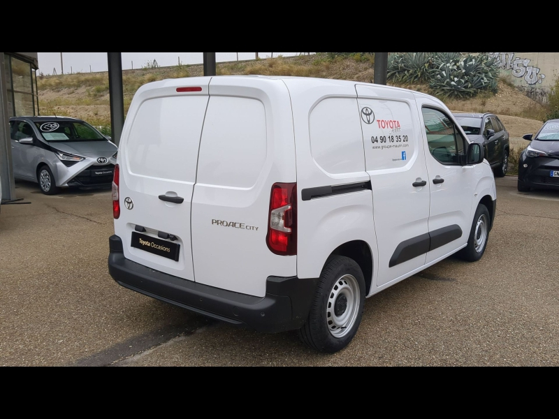 Photo 4 de l’annonce de TOYOTA ProAce City VUL d’occasion à vendre à ARLES