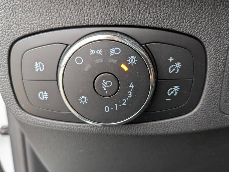 Photo 10 de l’annonce de FORD Focus d’occasion à vendre à LA VALETTE