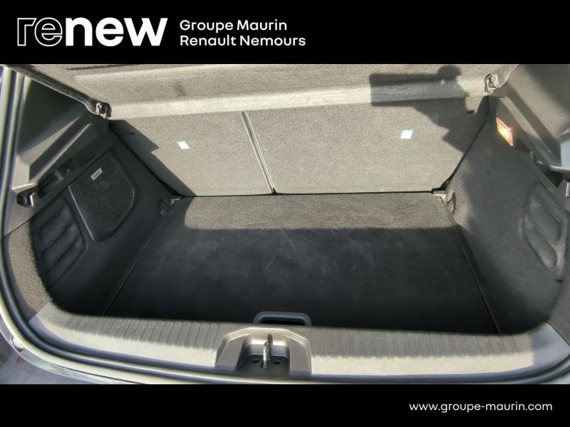 Photo 12 de l’annonce de RENAULT Clio d’occasion à vendre à SAINT PIERRE LES NEMOURS