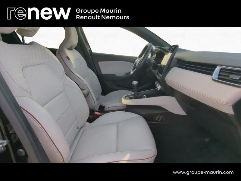 Photo 18 de l’annonce de RENAULT Clio d’occasion à vendre à SAINT PIERRE LES NEMOURS