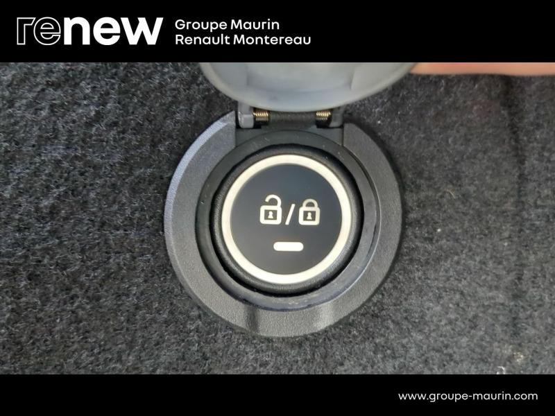 Photo 15 de l’annonce de RENAULT Espace d’occasion à vendre à VARENNES SUR SEINE