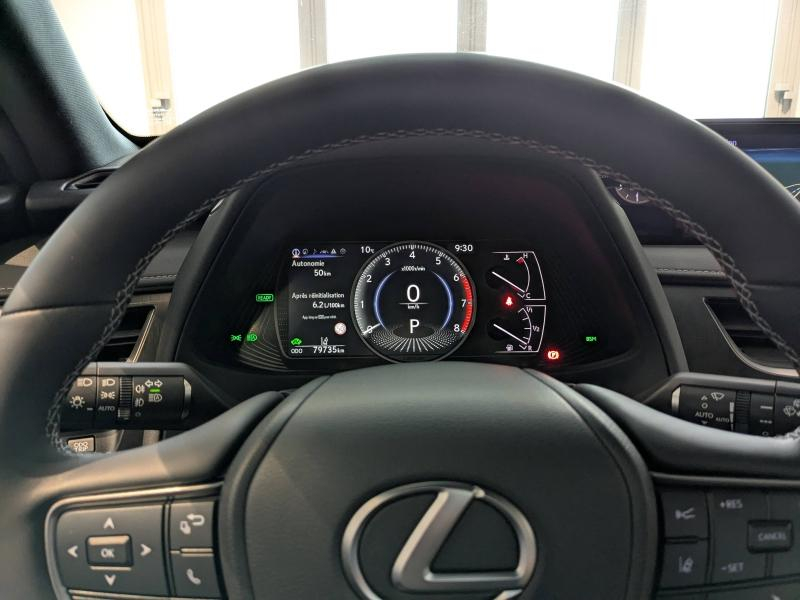 Photo 5 de l’annonce de LEXUS UX d’occasion à vendre à AUBIÈRE