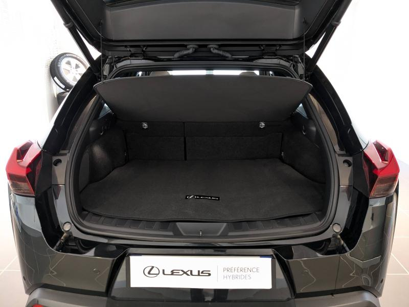 Photo 12 de l’annonce de LEXUS UX d’occasion à vendre à AUBIÈRE