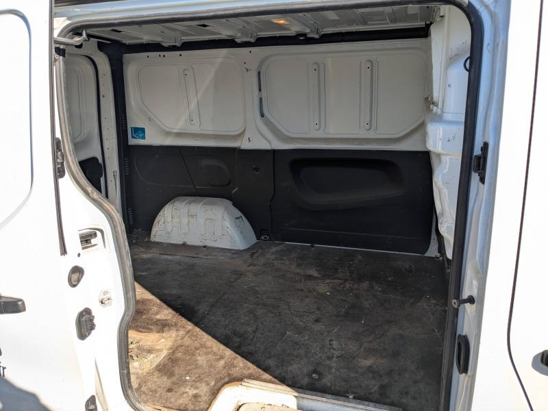 Photo 3 de l’annonce de RENAULT Trafic Fg VUL d’occasion à vendre à VITROLLES