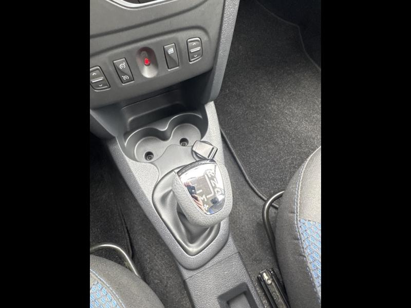 Photo 14 de l’annonce de DACIA Sandero d’occasion à vendre à TOULON