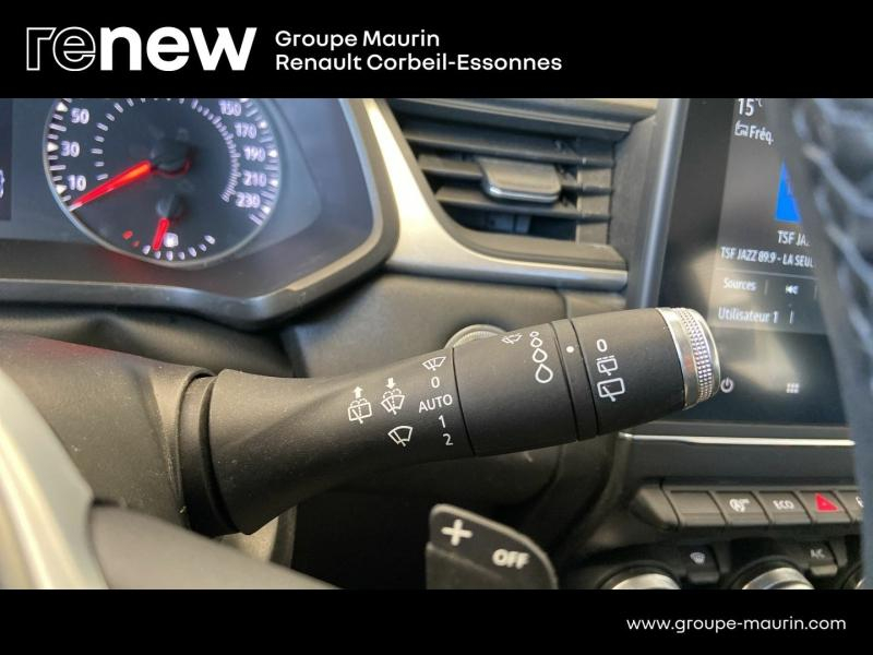 Photo 18 de l’annonce de RENAULT Captur d’occasion à vendre à CORBEIL-ESSONNES