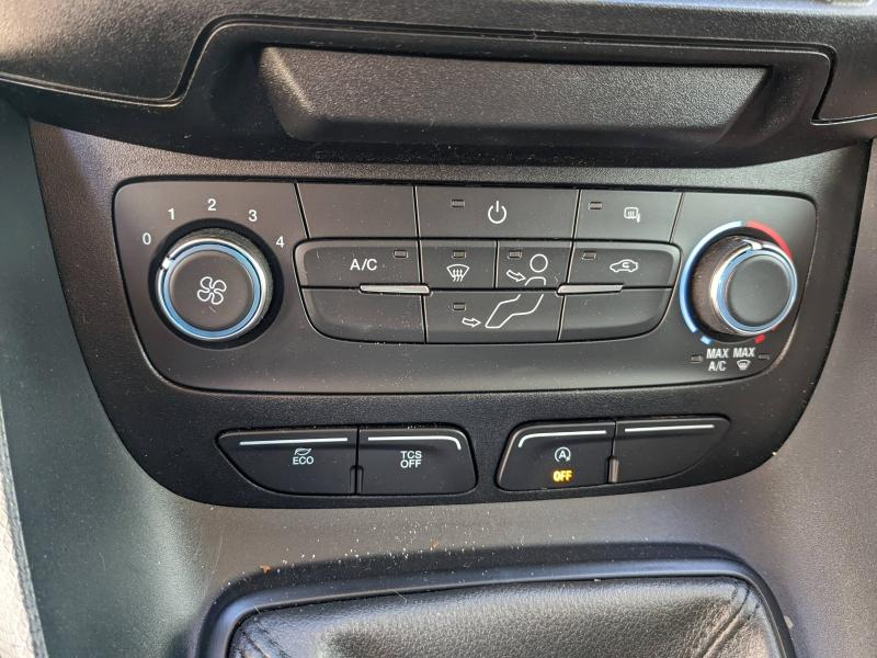 Photo 8 de l’annonce de FORD Transit Connect VUL d’occasion à vendre à MARTIGUES
