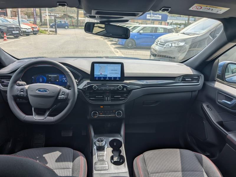 Photo 15 de l’annonce de FORD Kuga d’occasion à vendre à DRAGUIGNAN
