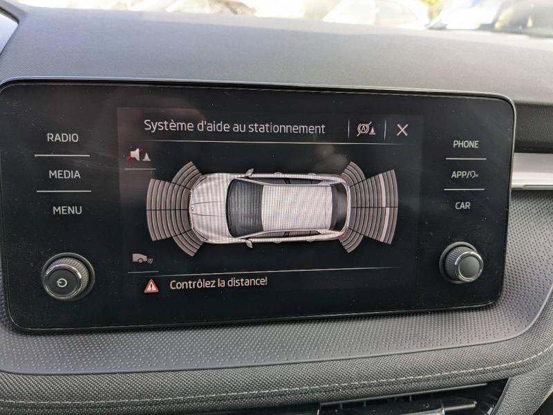 Photo 10 de l’annonce de SKODA Fabia d’occasion à vendre à MARSEILLE
