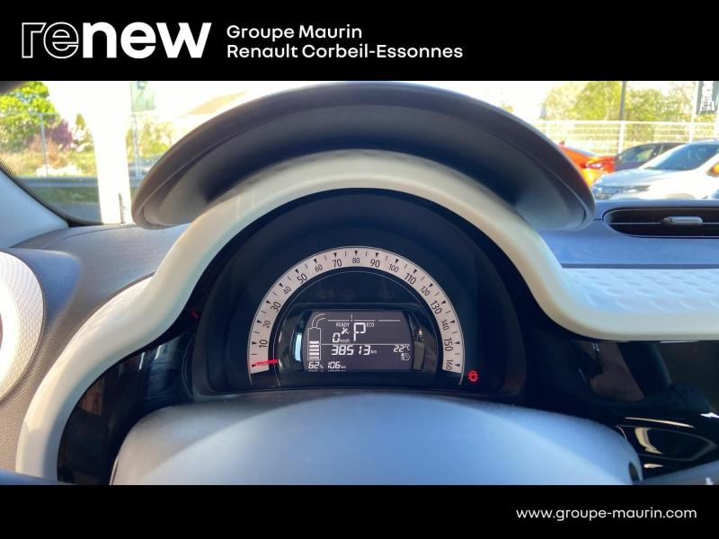 Photo 11 de l’annonce de RENAULT Twingo d’occasion à vendre à CORBEIL-ESSONNES