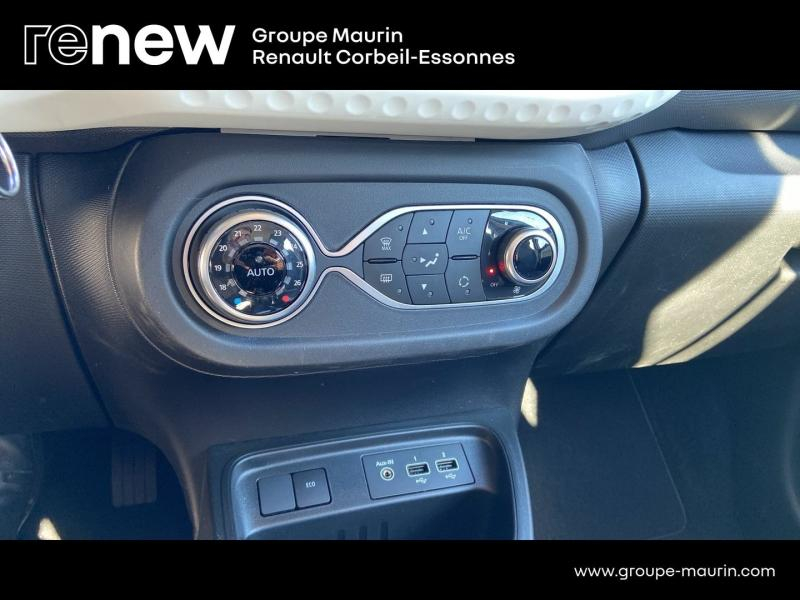 Photo 13 de l’annonce de RENAULT Twingo d’occasion à vendre à CORBEIL-ESSONNES