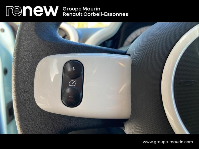 Photo 16 de l’annonce de RENAULT Twingo d’occasion à vendre à CORBEIL-ESSONNES