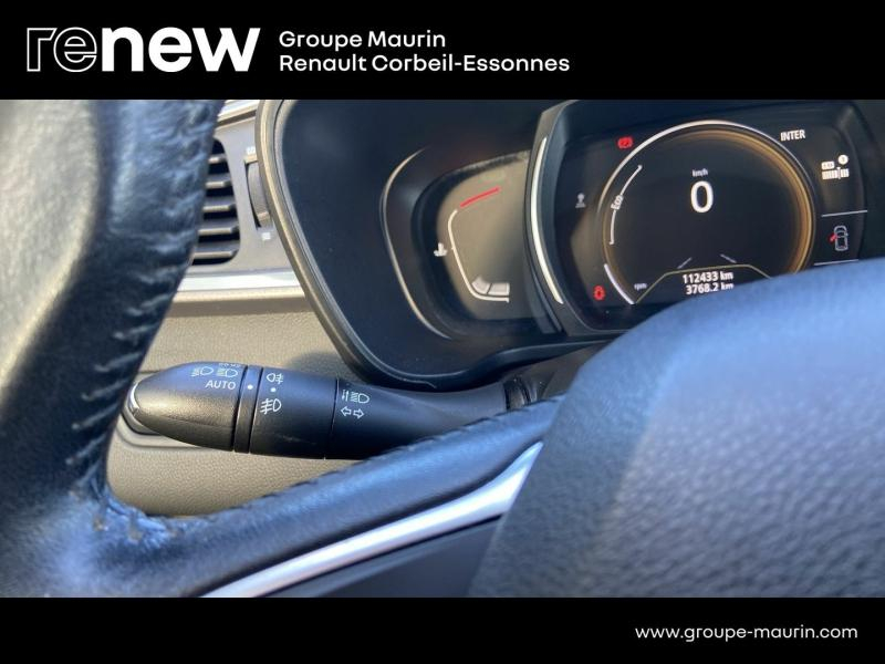 Photo 18 de l’annonce de RENAULT Kadjar d’occasion à vendre à CORBEIL-ESSONNES