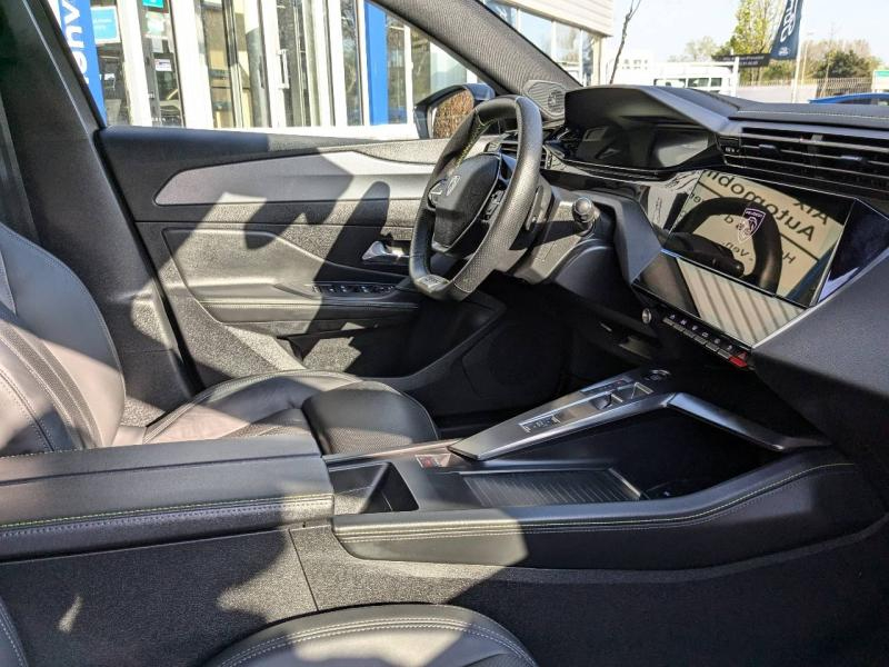 Photo 4 de l’annonce de PEUGEOT 308 d’occasion à vendre à AIX-EN-PROVENCE